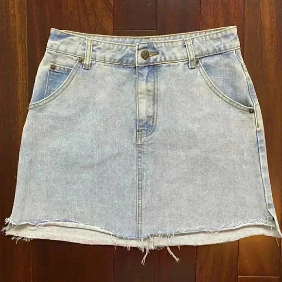 Sadie & Sage Jean Skirt Mini A-Line Raw Hem Light Blue Denim Size  Small - Picture 15 of 15